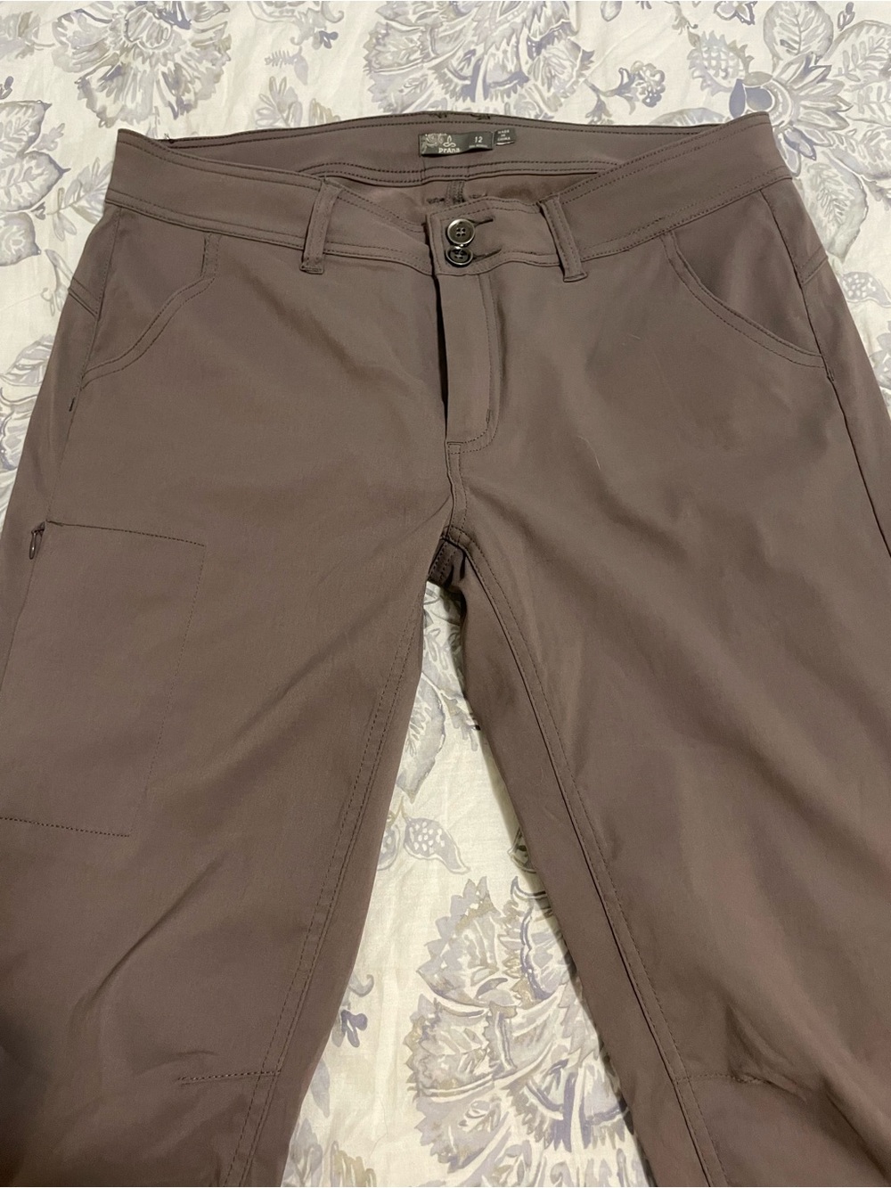 PrAna size 12 Tall khaki/ gray Stretch convertible hiking pants